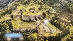 Góry Sowie: Co warto zobaczyć? Riese, Wielka Sowa i podziemia