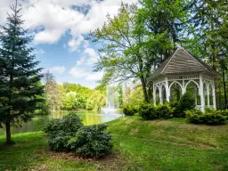 Atrakcje turystyczne i informacje o uzdrowisku w Parku Zdrojowym Cieplice