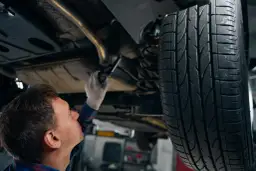 Ile kosztuje badanie techniczne samochodu - aktualne stawki za przegląd