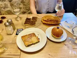 Gdzie zjeść w Nicei? Najlepsze miejsca na smaczny posiłek