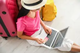 Jak szukać tanich noclegów za granicą i nie przepłacać za pobyt