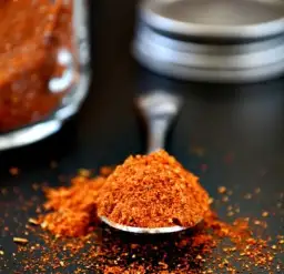 Sekretna mieszanka przypraw do gyrosa! Poznaj skład i przepis na domową przyprawę