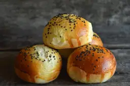 Bułki do hamburgerów pysznie czy przepysznie – odkryj różnice w smaku