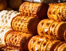 Czy oscypek jest zdrowy? Odkryj jego właściwości i kalorie