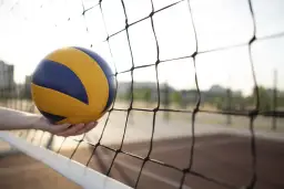 Jak zrobić boisko do siatkówki?