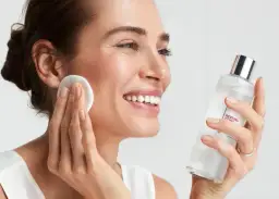 Tonik rewitalizujący Avon - odkryj jego niesamowite właściwości dla skóry