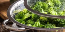 Dieta przy zapaleniu uchyłków jelita grubego - co jeść, przepisy