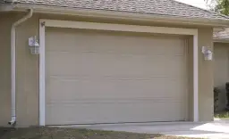 Ile kosztują formalności budowy garażu? Pozwolenie vs. zgłoszenie