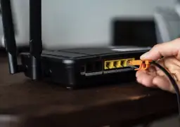 Jak podłączyć modem do routera i cieszyć się szybkim internetem w kuchni