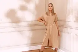 Modna długość sukienki 2026: Mini, midi, maxi którą wybrać?