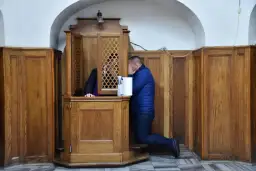 Spowiedź święta: kiedy została wprowadzona i jej znaczenie w Kościele
