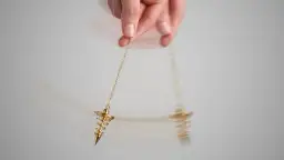 Wahadło podstawowe: Jak skutecznie używać w radiestezji i wróżbiarstwie