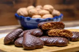 Toruń: Co zwiedzić? Plan, atrakcje i pierniki przewodnik Doroty