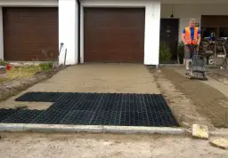 Jaki krawężnik na podjazd? Sprawdź, jak uniknąć problemów z dostępem