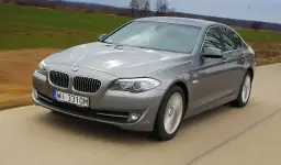 BMW Seria 5 F10 - specyfikacje, zalety i wady, które warto znać