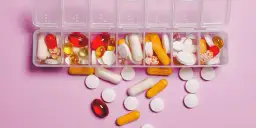 Czy suplementy diety są szkodliwe? Prawda o ryzyku i bezpieczeństwie