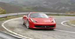 Ferrari 458 Italia: Czy stać Cię na wolnossące V8? Ceny i koszty
