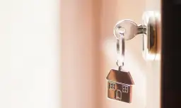 Jak bez wysiłku sprawdzić hipotekę mieszkania online i uniknąć przykrych niespodzianek