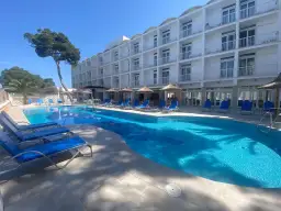 Hotel Isla Cabrera Mallorca: Disfruta de un Paraíso en la Playa