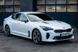 Kia Stinger 3.3 T-GDI: Ostatni GT? Przewodnik dla kupca