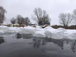 Jezioro Dziekanowskie: atrakcje, zagrożenia i aktualne warunki