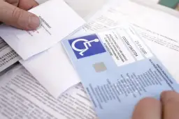 Karta parkingowa dla niepełnosprawnych: co musisz wiedzieć dziś i 2026?