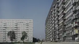 Z czego budowano bloki – sekrety technologii z lat 60. w Polsce