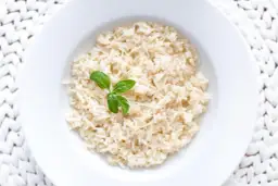 Sypki ryż krok po kroku: Koniec z kleistą papką!