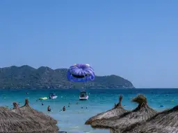 Czy warto mieszkać w Hiszpanii? Zalety i wady życia za granicą