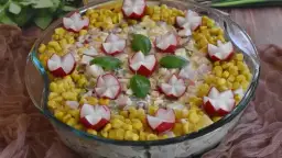 Jaka sałatka do obiadu? 5 pysznych przepisów, które zaskoczą gości