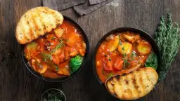 Zaskocz gości wyjątkowymi zupami, które zachwycą smakiem i wyglądem