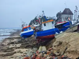 Jak wygląda morze? Od błękitu po sztorm pełen przewodnik.