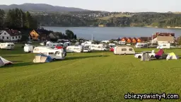 Najlepsze pola namiotowe nad jeziorem Czorsztyńskim - odkryj swoje miejsce na wypoczynek