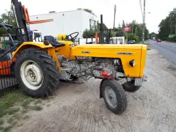 Ciągniki rolnicze C 360: Najważniejsze funkcje, zalety i zastosowania