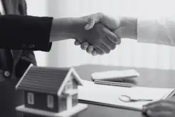 Ile kosztuje notariusz przy kupnie mieszkania? Sprawdź wszystkie opłaty