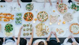 Catering na urodziny: Ile kosztuje? Jak nie przepłacić? Poradnik