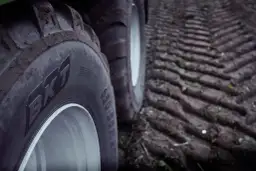 BKT czy Kabat? Wybierz idealne opony rolnicze dla Twojego gospodarstwa!