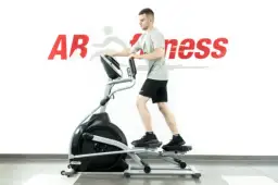 Jak ćwiczyć na orbitreku? Kompletny poradnik dla każdego