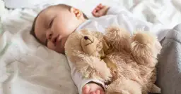 Jak zasypia dziecko z autyzmem? Sprawdzone metody na spokojny sen