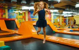 Najlepsze pomysły na aktywne urodziny dla dzieci w Warszawie