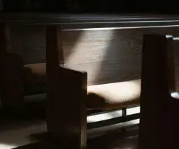 Rekolekcje w Warszawie: pełen harmonogram nauk i terminów w parafiach