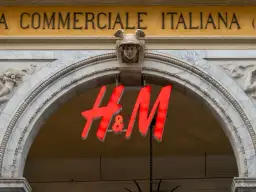 Gdzie kupić spódnicę bananową? Znajdź i stylizuj swój ideał!