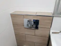 Ile kosztuje zabudowa Geberitu? Poznaj ceny i ukryte wydatki.