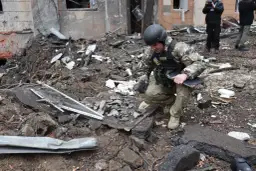 Co robi policja w czasie wojny i jak chroni ludność cywilną