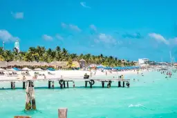 Czy w Cancún jest bezpiecznie? Odkryj zagrożenia i bezpieczeństwo turystów