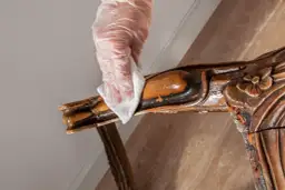 Malowanie mebli: Zmień kolor bez szlifowania? Pełny poradnik