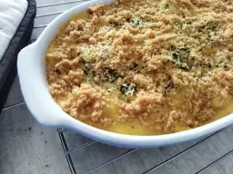 Pyszna zapiekanka makaronowa z warzywami wegetariańska, którą pokochasz