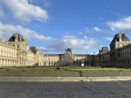 Luwr jak zwiedzać: uniknij kolejek i zobacz najważniejsze dzieła