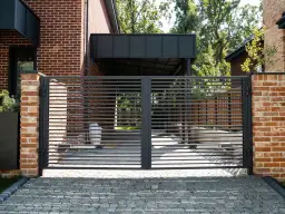 Co zamiast płotu? Odkryj tanie i stylowe alternatywy ogrodzeń