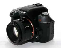 Sony A550 w 2026: Czy ta lustrzanka ma sens dla początkujących?